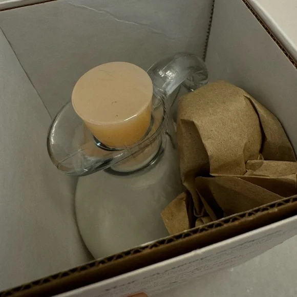 NWT FarmHouse Fresh NEW* SEALED Sweet Cream Body Milk 10oz. - Picture 8 of 9